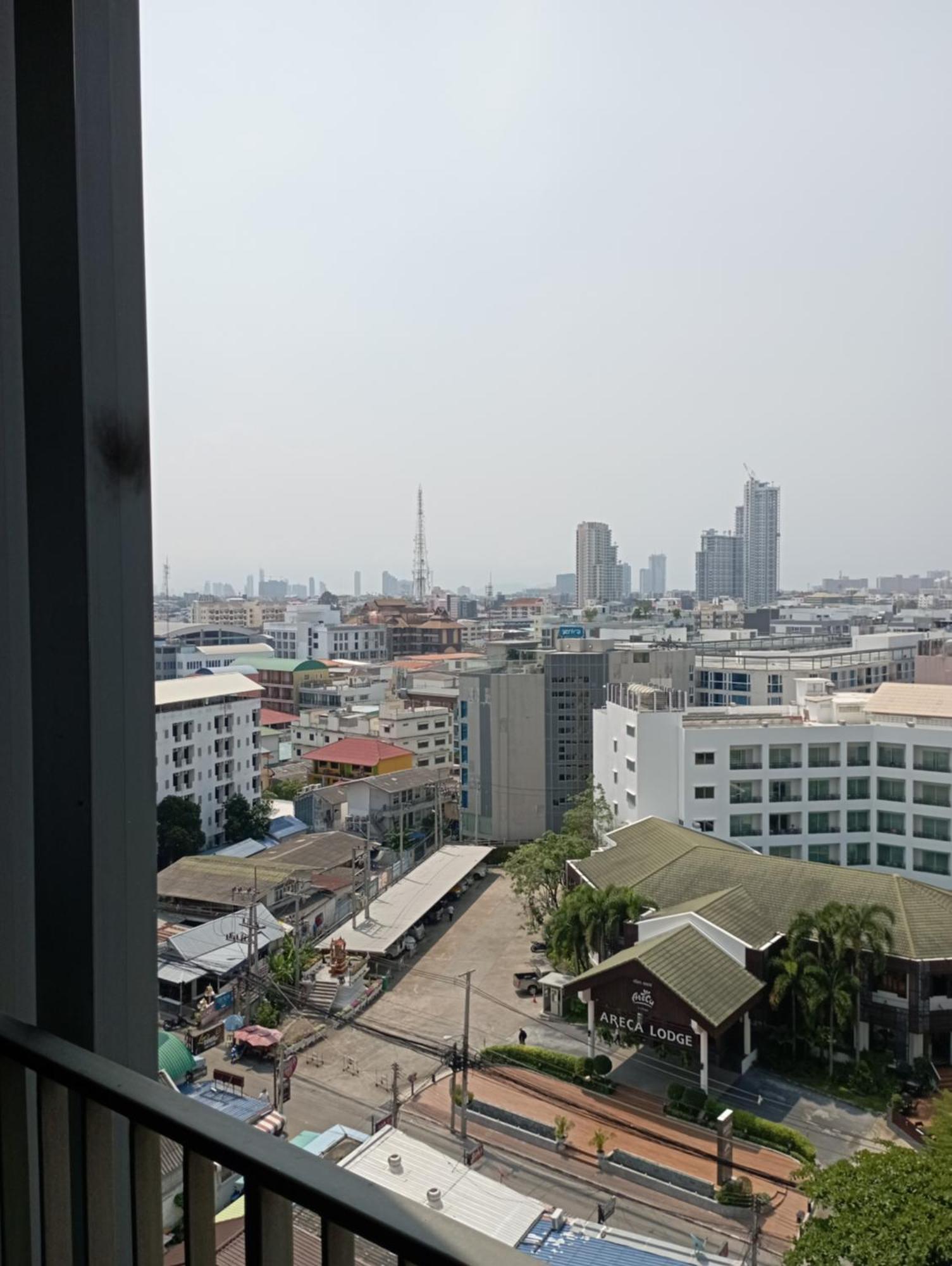 The Base Pattaya By Nami Aparthotel Exterior foto