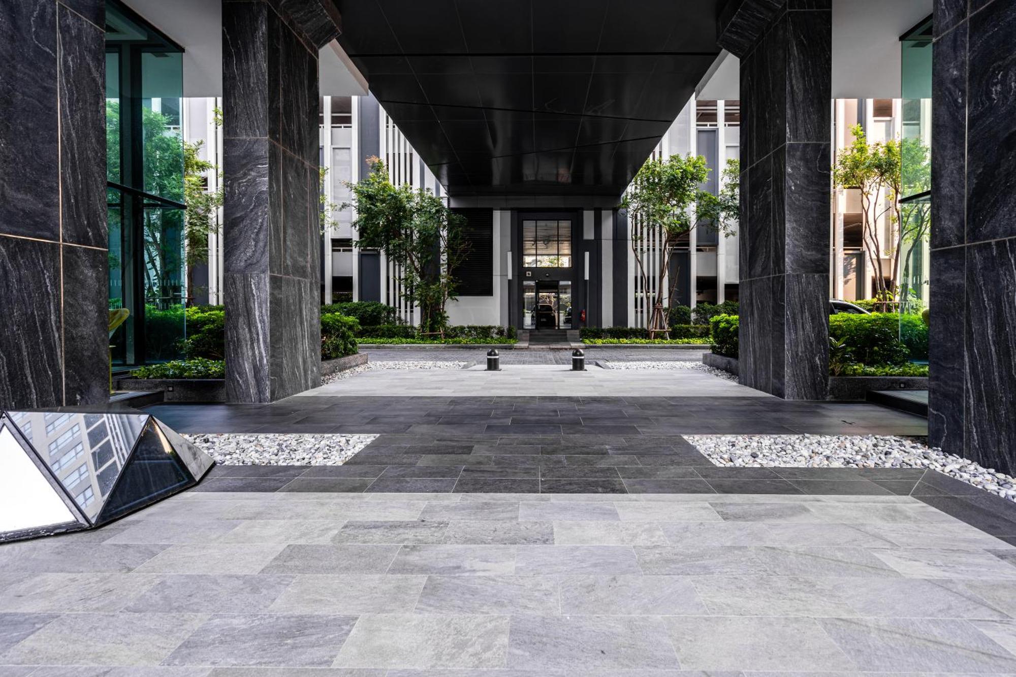 The Base Pattaya By Nami Aparthotel Exterior foto
